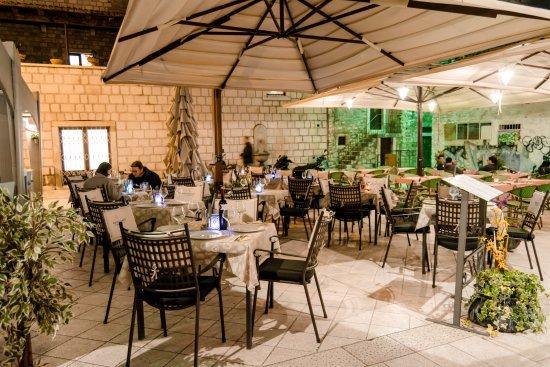 Mediterraneo restaurant
